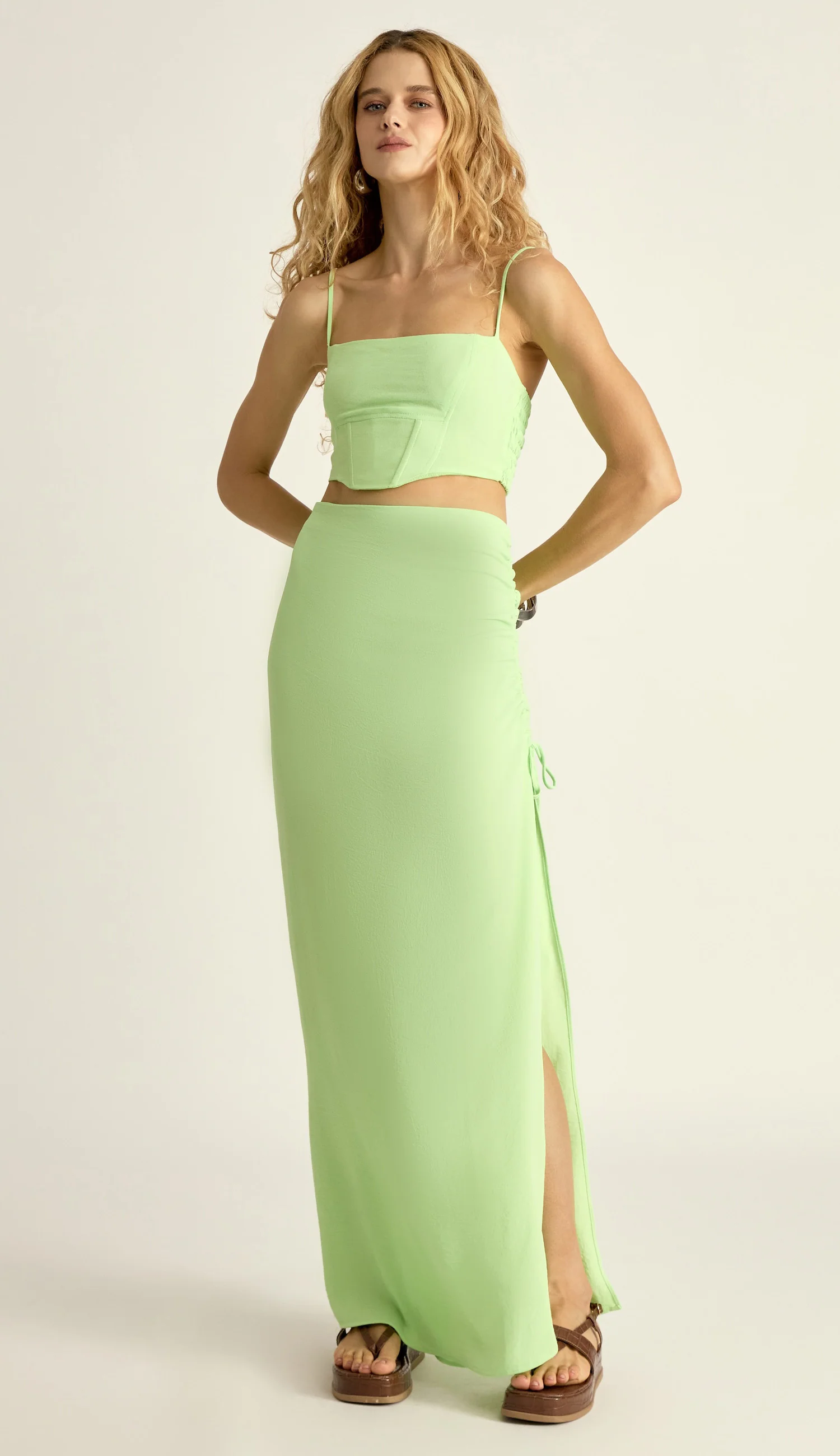 Conjuntos - Top+Saia